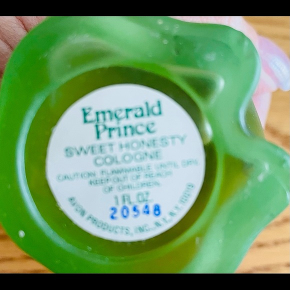 Vintage Avon Decanters - Picture 3 of 11